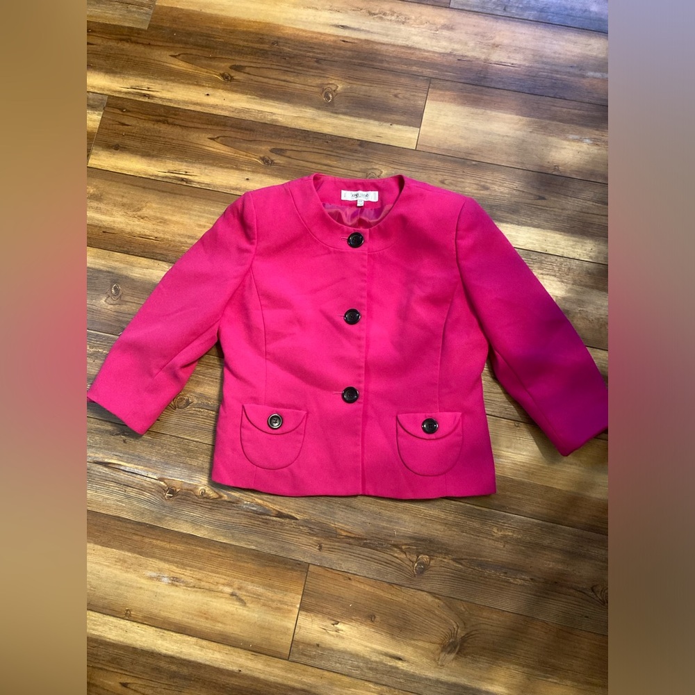 Jones Studio Pageant Suit